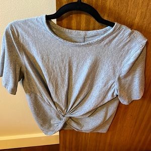Lululemon size small (6) workout shirt